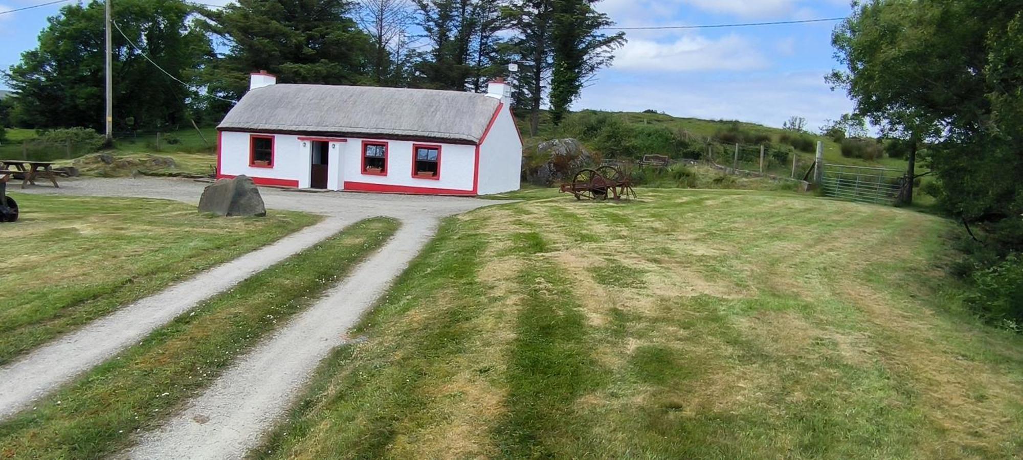 Biddys Cottage Culdaff Eksteriør billede